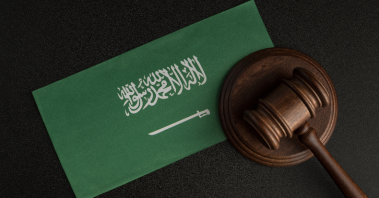 دليل شامل لتوكيل محامي في السعودية: الخطوات والإجراءات