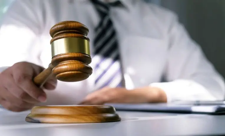 مكتب محامين في الرياض: بوصلتك نحو التميز القانوني في قلب المملكة